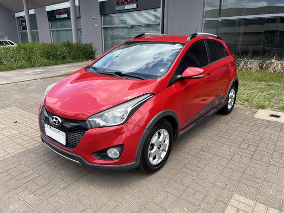 HYUNDAI HB20X 1.6 16V STYLE FLEX 4P AUTOMÁTICO